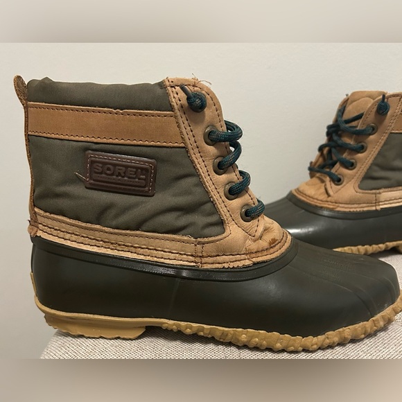 Sorel Kauffman Canada Women’s Green & Brown Rubber Boots - Size 10 Great Cond - Picture 2 of 9
